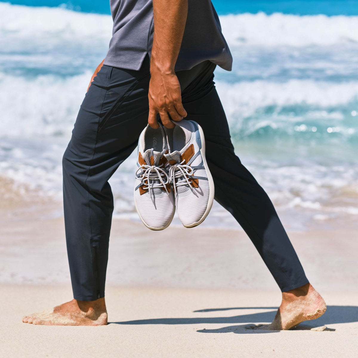OluKai Trusted | Mio Lī Men's Athletic Shoes - Mist Grey / Poi