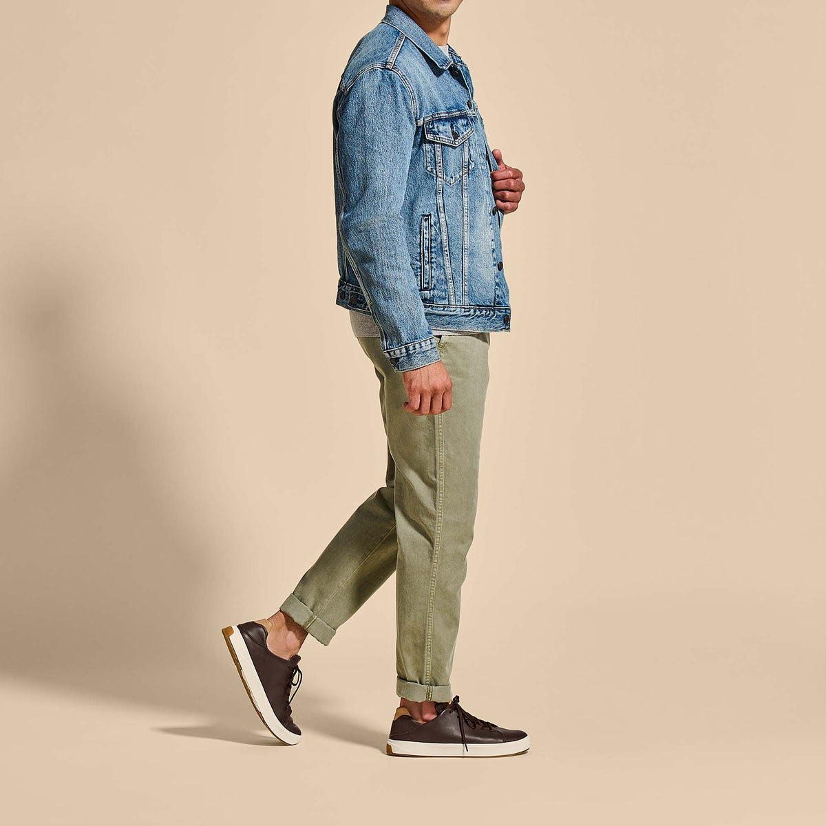 OluKai Trending | Lae‘ahi Lī ‘Ili Men's Leather Sneakers - Dark Java