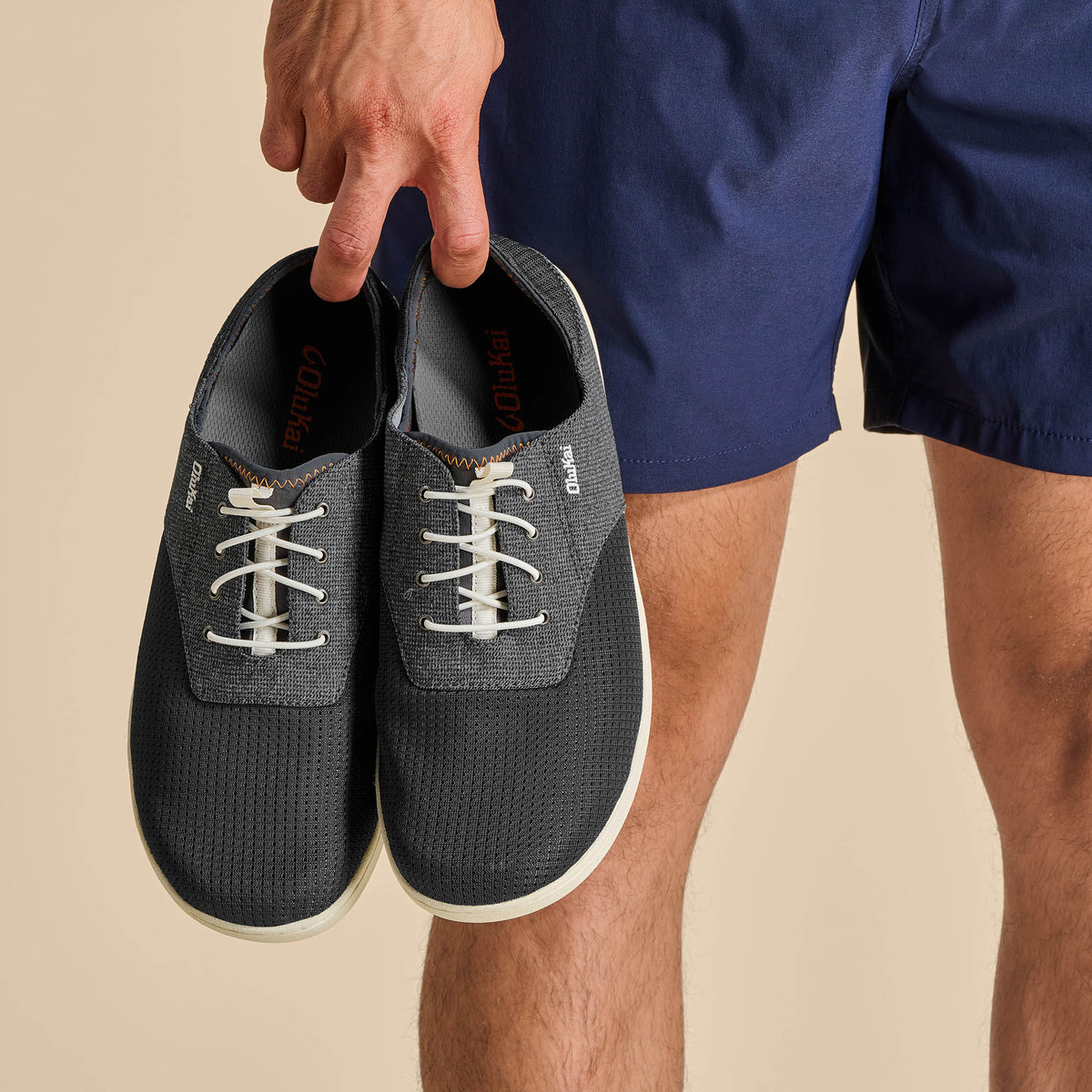OluKai Best Seller | Nohea Moku Men's Boat Shoes - Dark Shadow