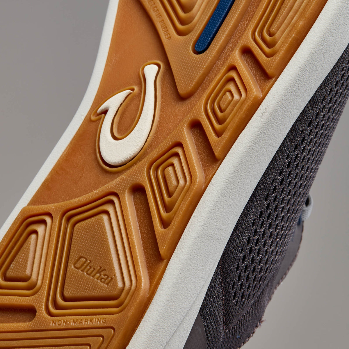 OluKai Great Value | Moku Pae Men's Boat Shoes - Pavement / Vintage Blue