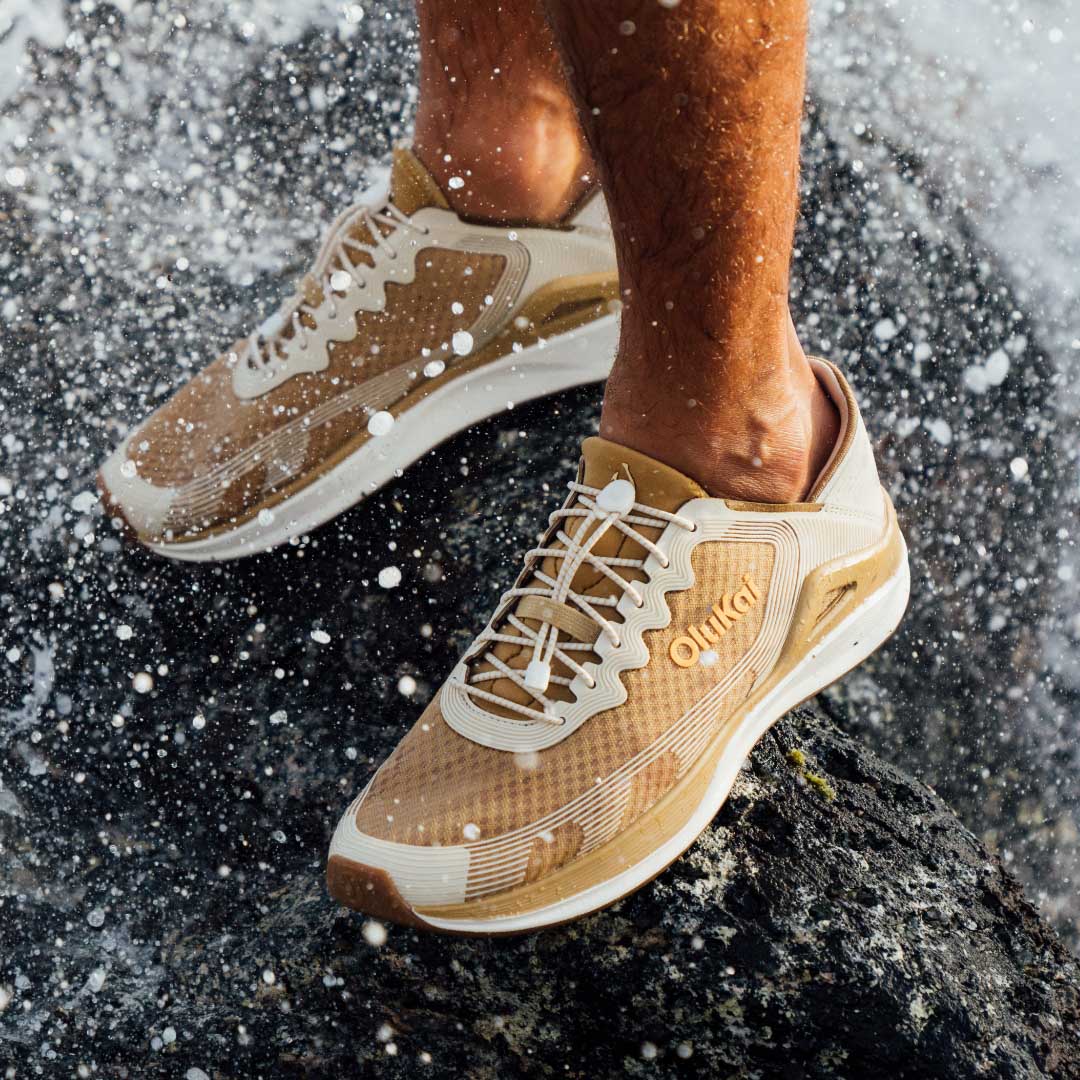 OluKai Special Offer | ‘Ahi Men’s Water Boat Shoes - Tan / Tapa