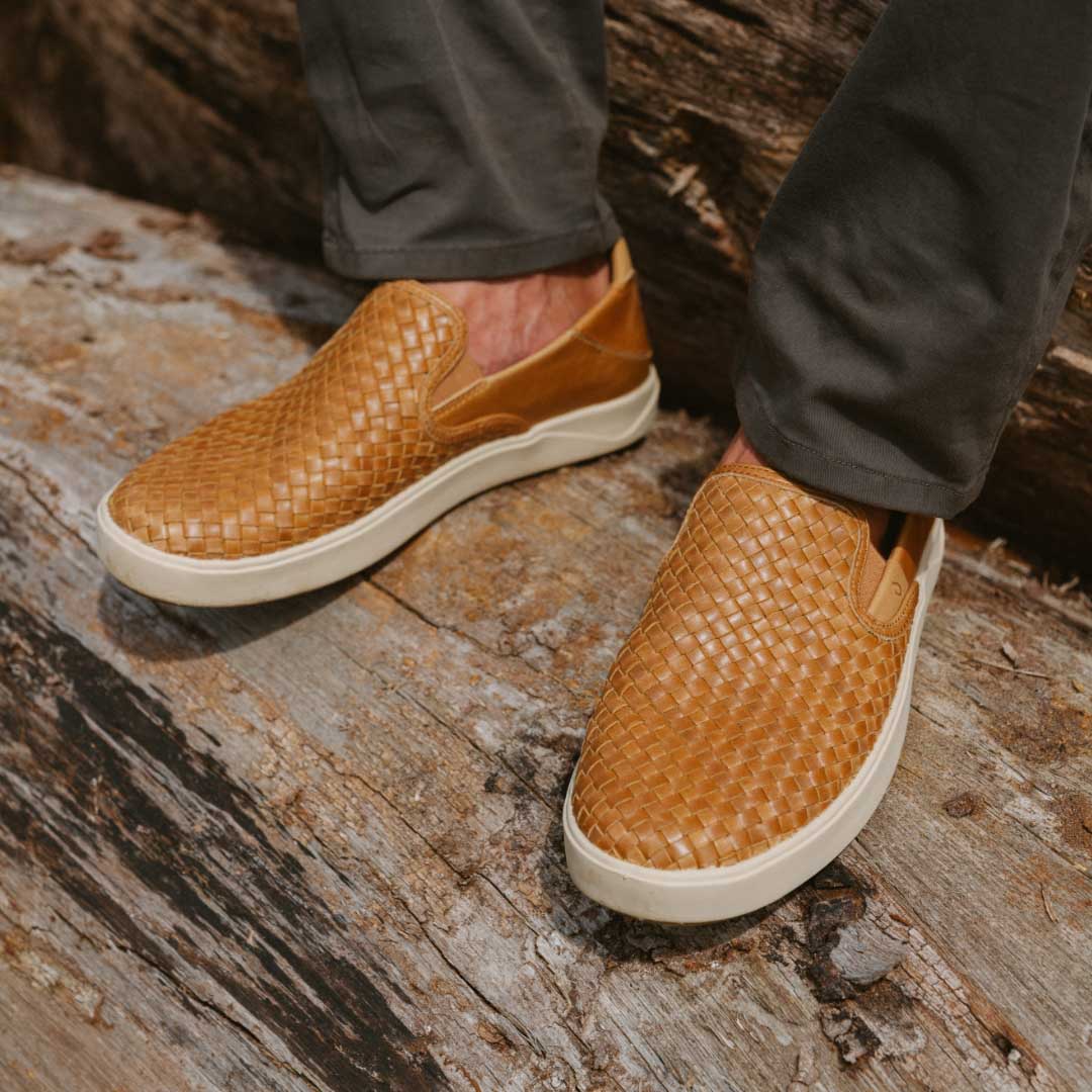 OluKai Best Price | Lae‘ahi Lauhala Men's Leather Slip-On Sneakers - Fox