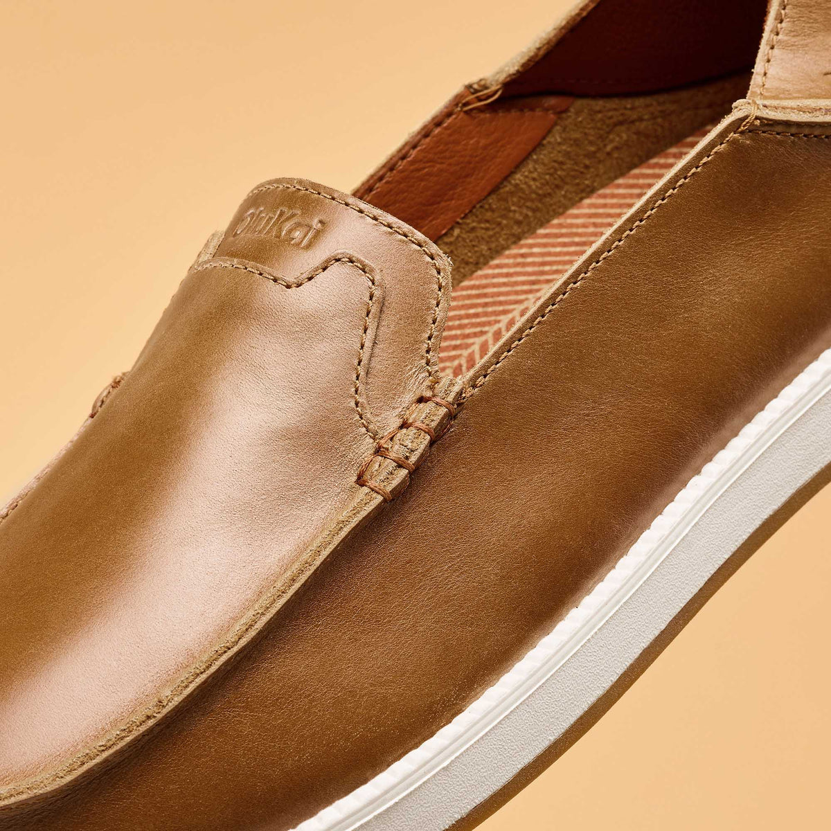 OluKai Popular | Kākaha Nia Men‘s Leather Slip-On Shoes - Fox