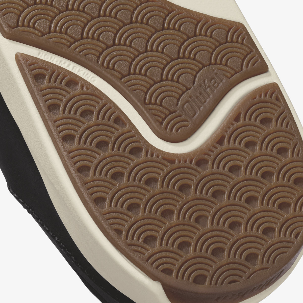 OluKai Deals | Lae'ahi Nui - Black / Tan