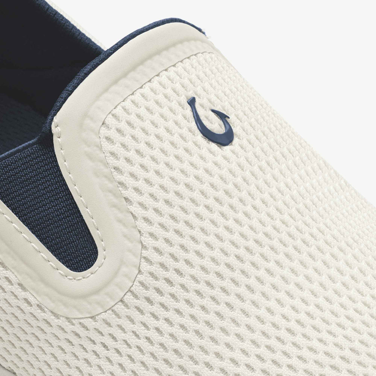 OluKai Everyday | Moku Slip-on - White Sand / Trench Blue