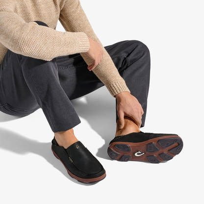 OluKai Latest | Moloā Men's Leather Slip On Shoes - Black / Toffee