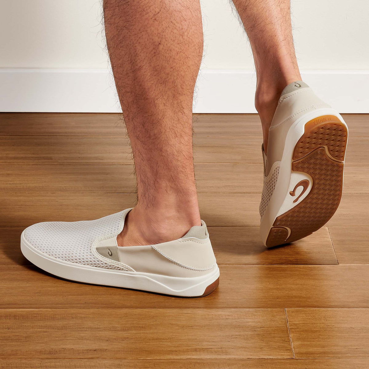 OluKai Signature | OluKai Lae‘ahi - Bone | Men's Slip-on Sneakers
