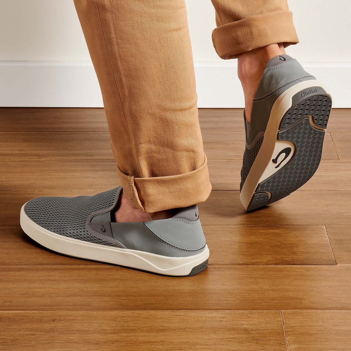 OluKai Smart Buy | Lae‘ahi Men's Slip-On Sneakers - Poi