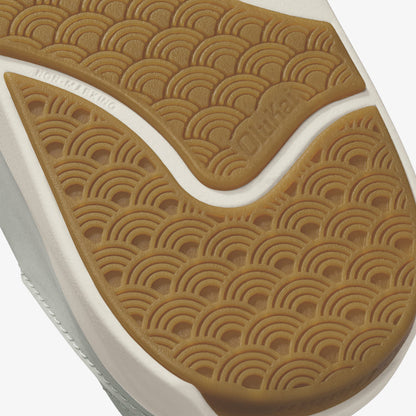 OluKai Featured | Lae'ahi Nui - Cloud Grey / Tan