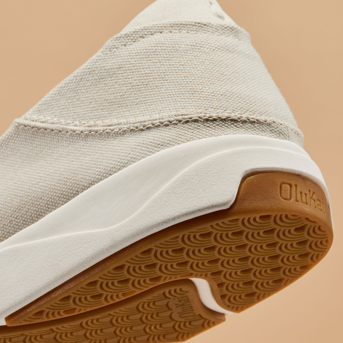 OluKai Recommended | Lae‘ahi Men's Slip-On Sneakers - Tapa / Canvas
