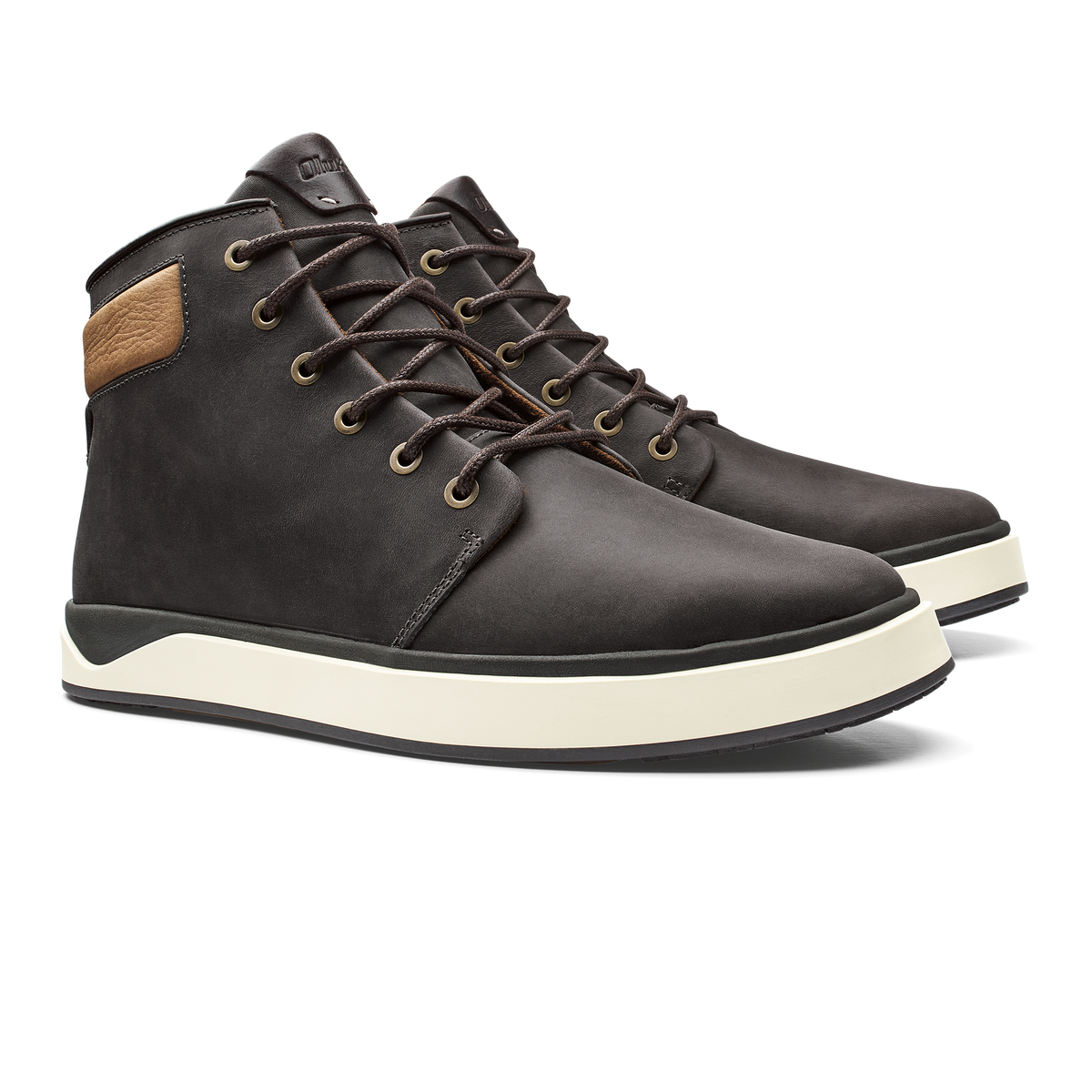 OluKai Deals | Kekaha Men’s Chukka Boots - Pavement / Off White