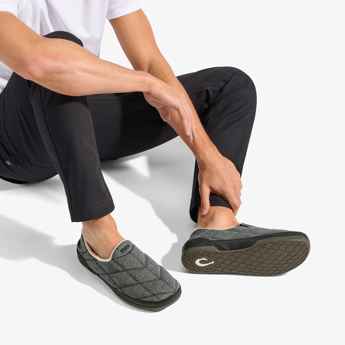 OluKai Trending | Puku'i - Dark Shadow / Lava Rock