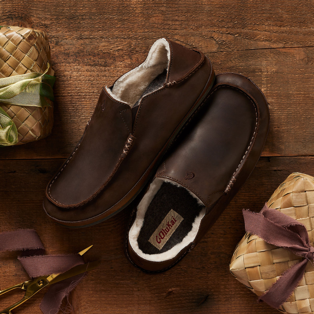 OluKai Featured | Moloā Men's Nubuck Leather Slippers - Dark Wood