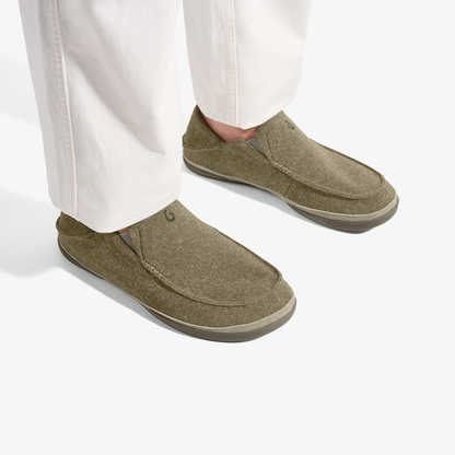 OluKai Best Seller | Moloā Hulu Men‘s Slippers - Clay