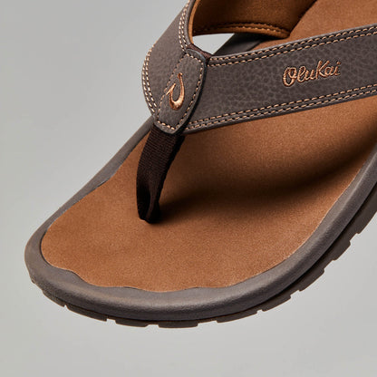 OluKai Deals | ‘Ohana Men's Beach Sandals - Dark Java / Ray