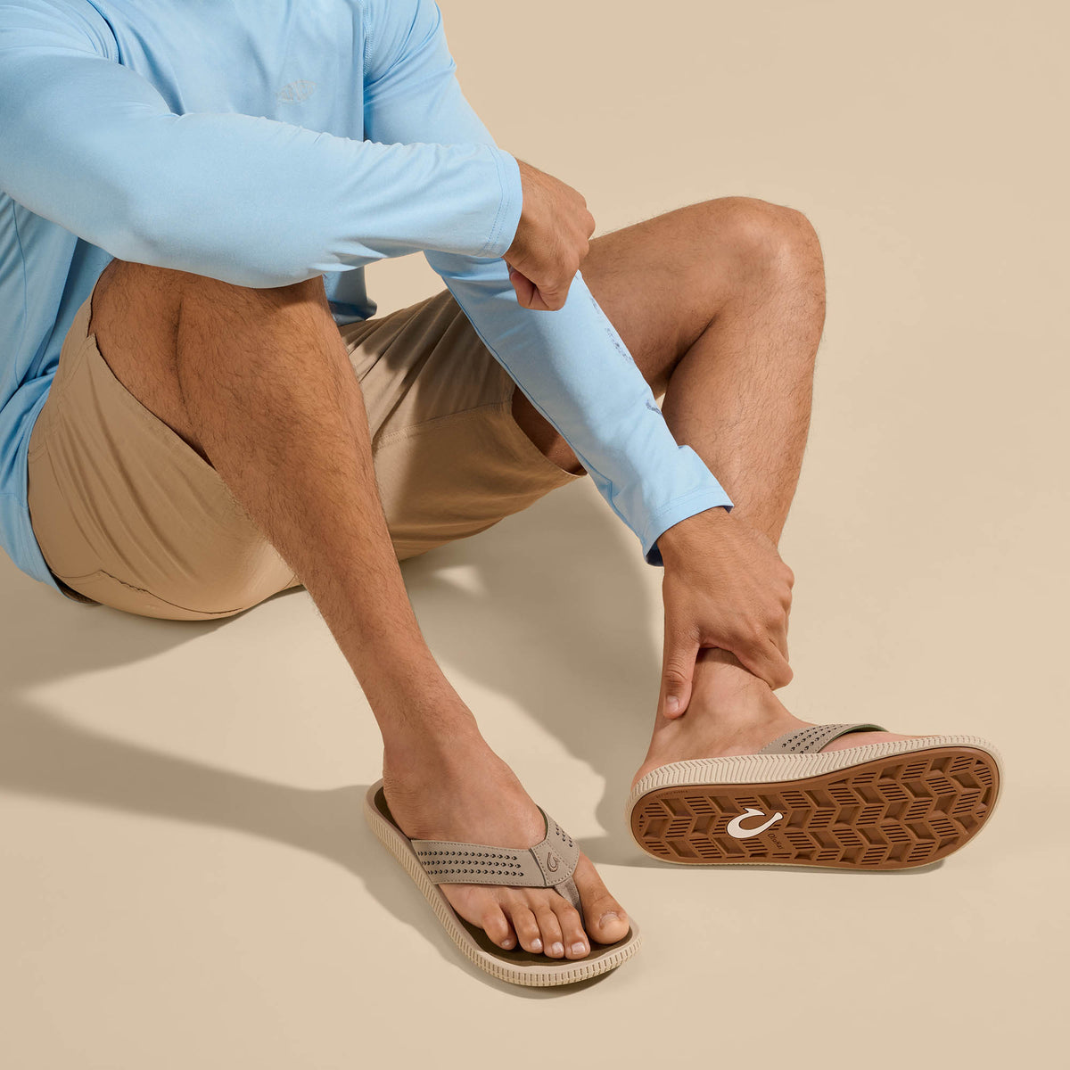OluKai New | Ulele Men's Water-Ready Beach Sandals - Clay / Mustang