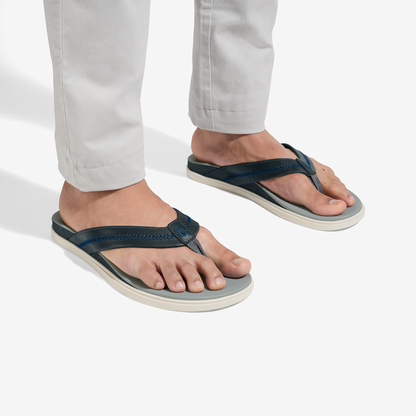 OluKai Signature | Shoreline - Rock / Pale Grey