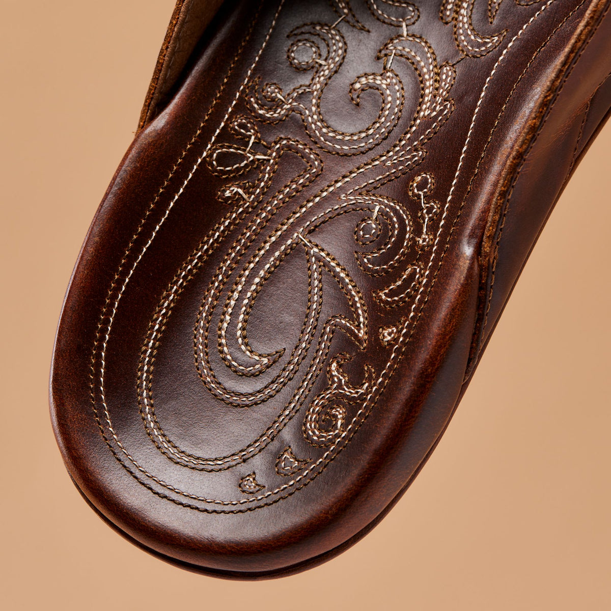 OluKai Everyday | Mekila Men's Full-Grain Leather Beach Sandals - Natural