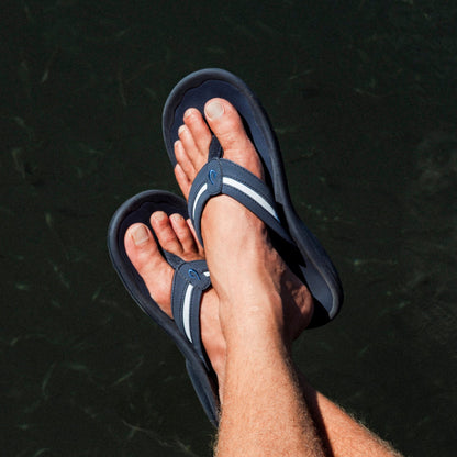 OluKai Everyday | ʻOhana Pālua - Bright White / Americana