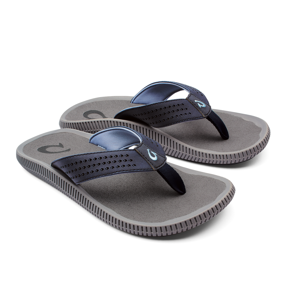 OluKai Sale | Ulele Men's Beach Sandals - Blue Depth / Charcoal