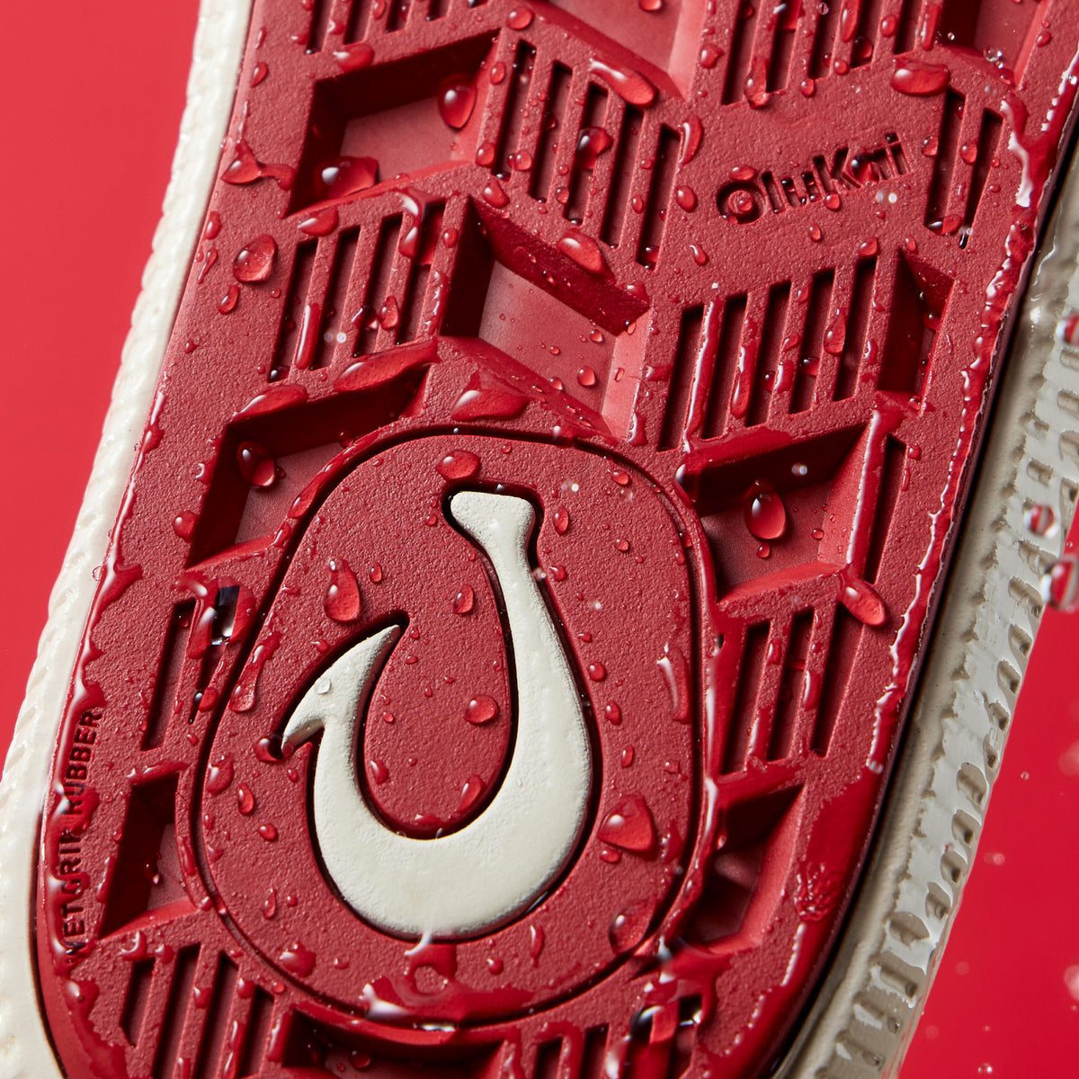 OluKai Special Offer | Ulele - Off White / Deep Red