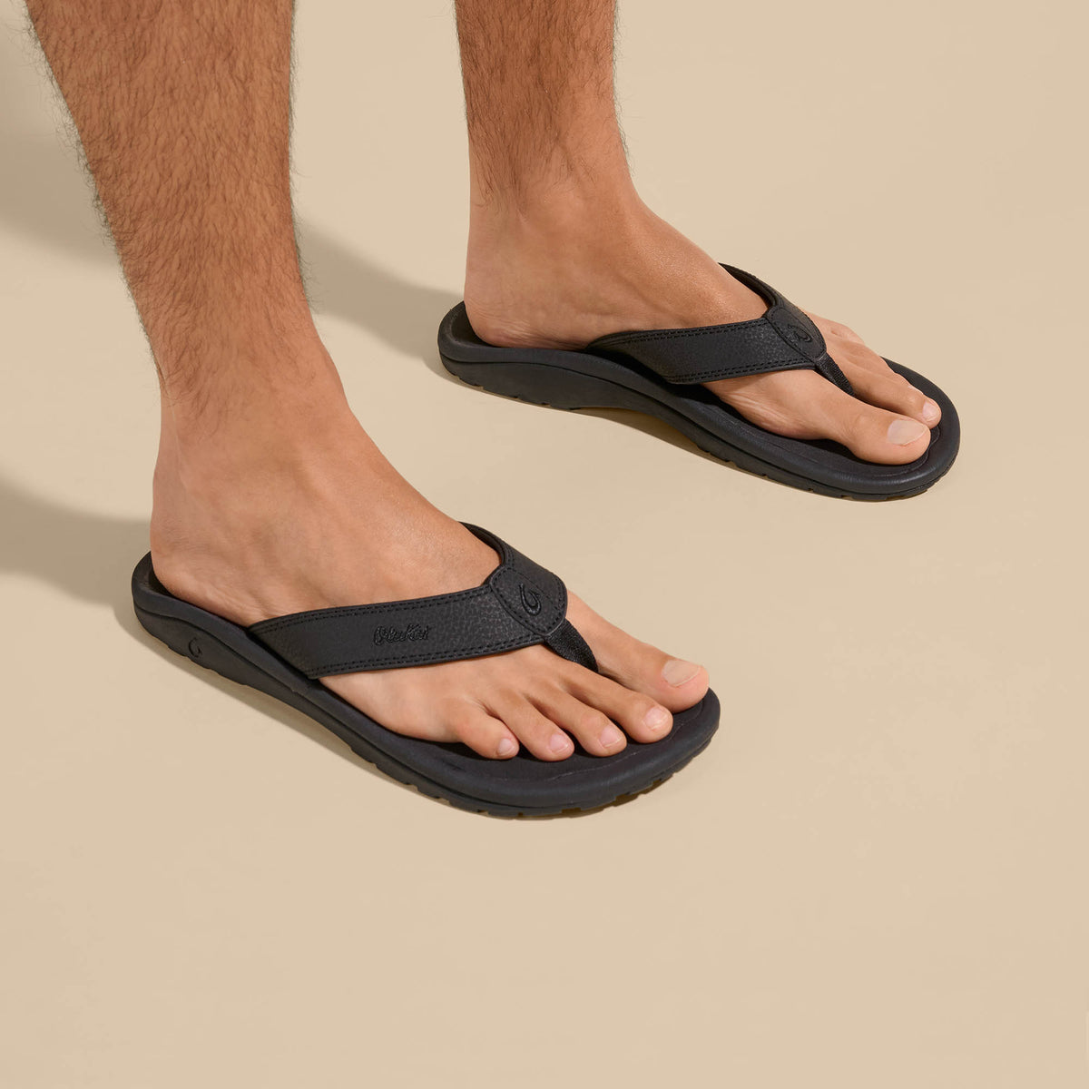 OluKai New | ‘Ohana Men's Best Selling Beach Sandals - Black