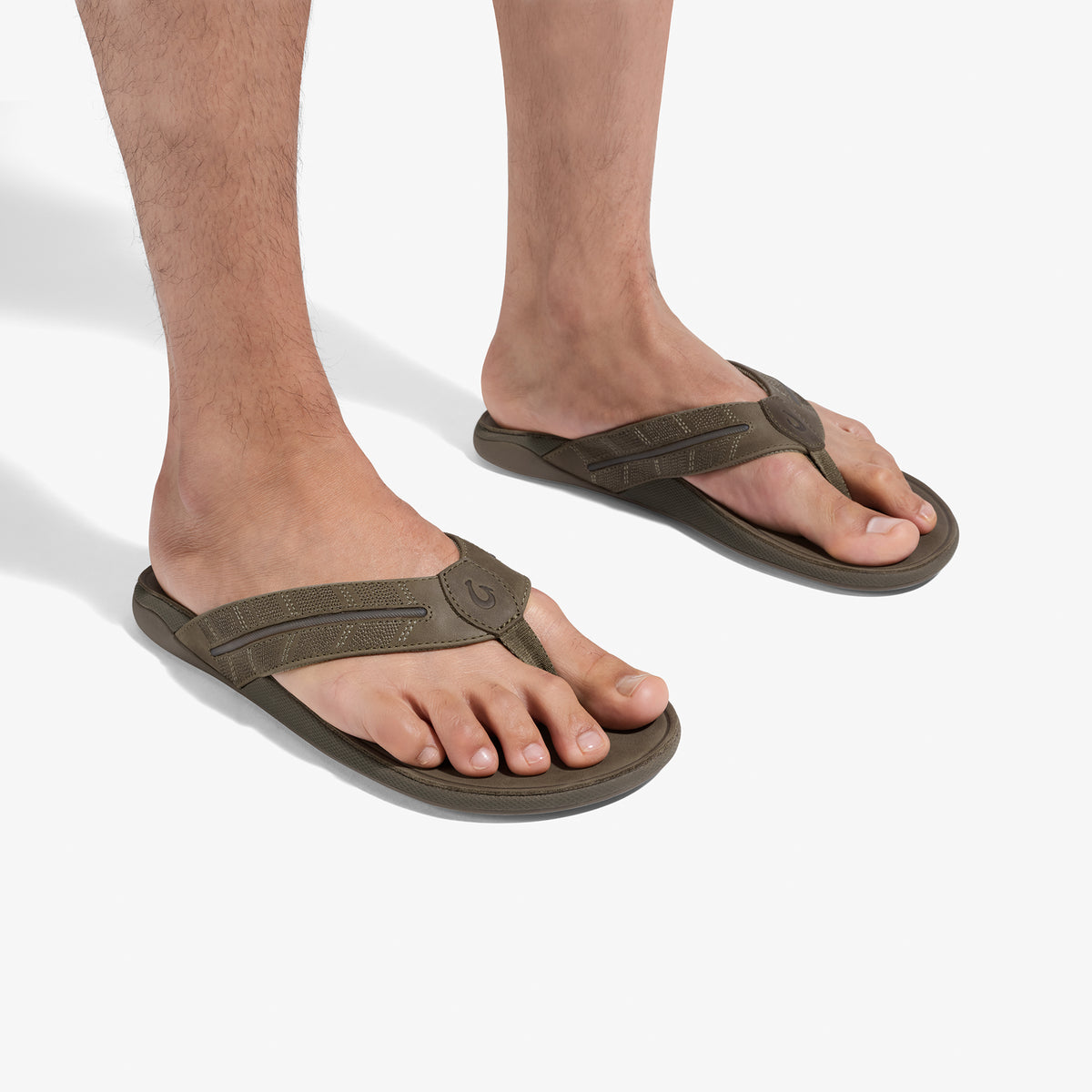 OluKai Best Price | Tuahine Palm - Mustang / Mustang