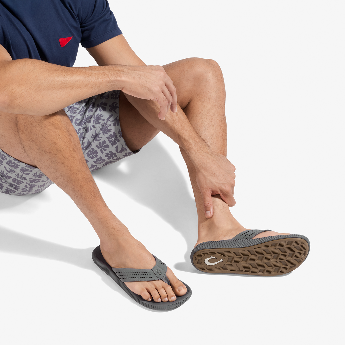 OluKai Best Price | Ulele - Rock / Rock | Olukai