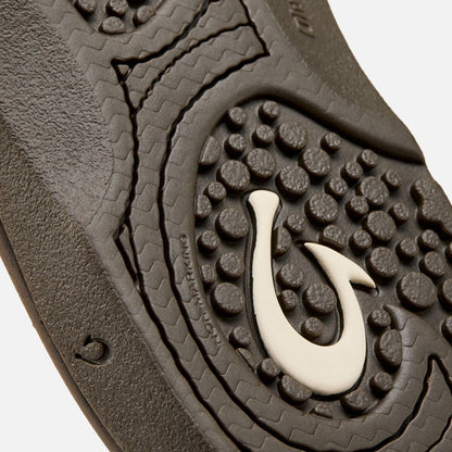 OluKai Latest | Nalu Slide Men's Beach Slide Sandals - Dark Java