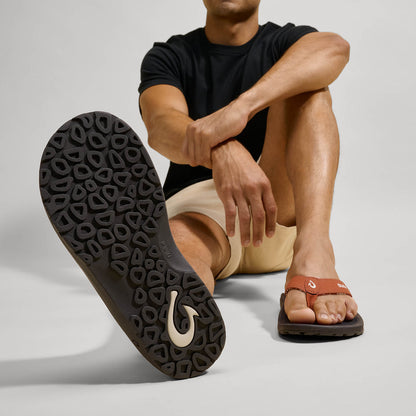 OluKai Top Pick | ‘Ohana Men's Best Selling Beach Sandals - Dirt / Lava Rock