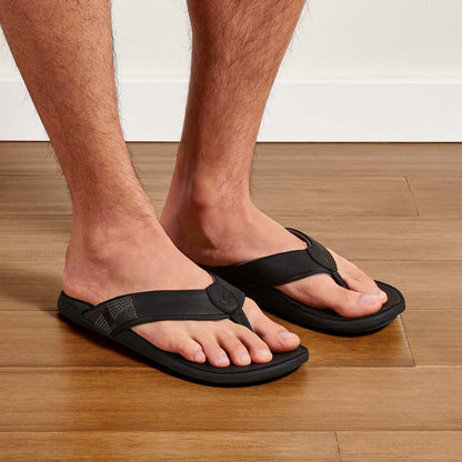 OluKai Sale | Tuahine Men's Waterproof Leather Beach Sandals - Black