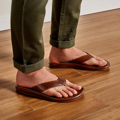 OluKai Quality | ‘Ilikai Men‘s Leather Sandals - Toffee