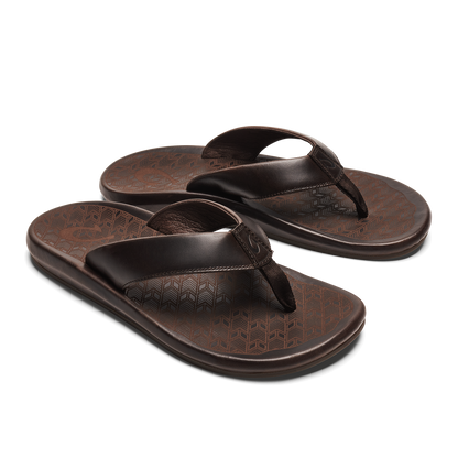 OluKai Classic | ‘Ilikai Men‘s Leather Beach Sandals - Dark Wood
