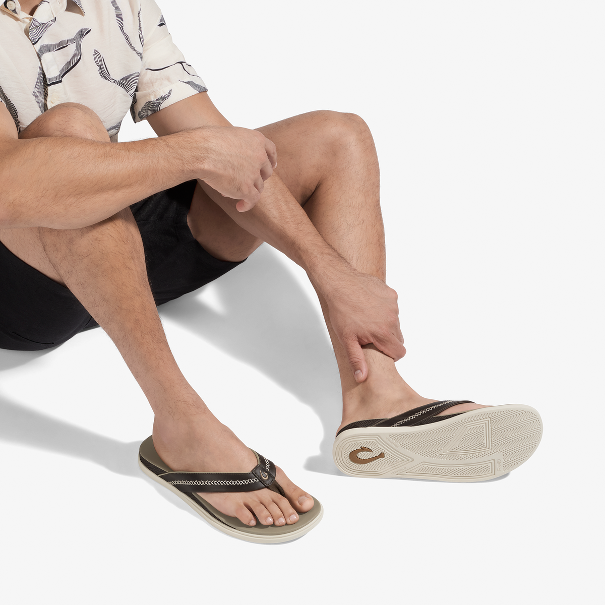OluKai Value | Shoreline - Mustang / Clay