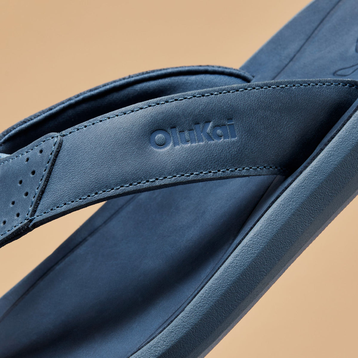 OluKai Exclusive | Pili Men’s Waterproof Leather Sandals - Blue Fog / Coastal Blue