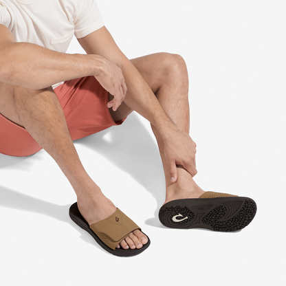 OluKai Hot Sale | Nalu Slide - Tan / Dk Java