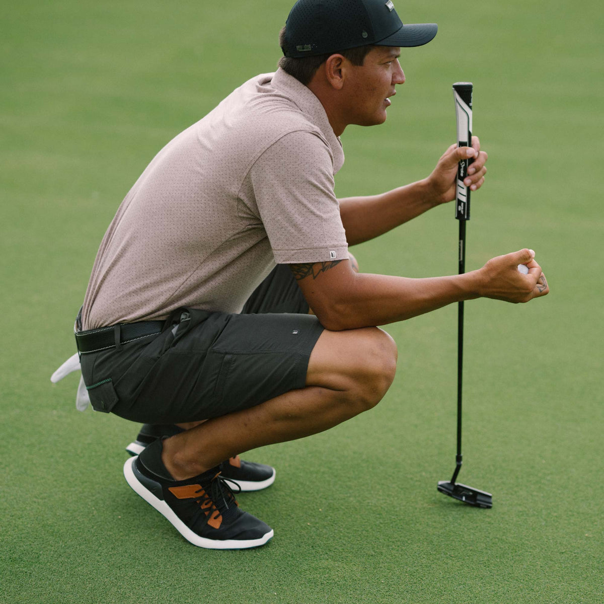 OluKai Essential | Manele Men’s Breathable Golf Shoes - Black / Dark Shadow
