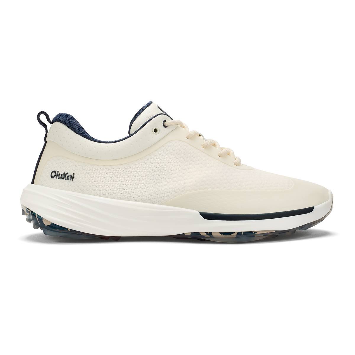 OluKai Sale | Mākena Men’s Waterproof Golf Shoes - White Sand