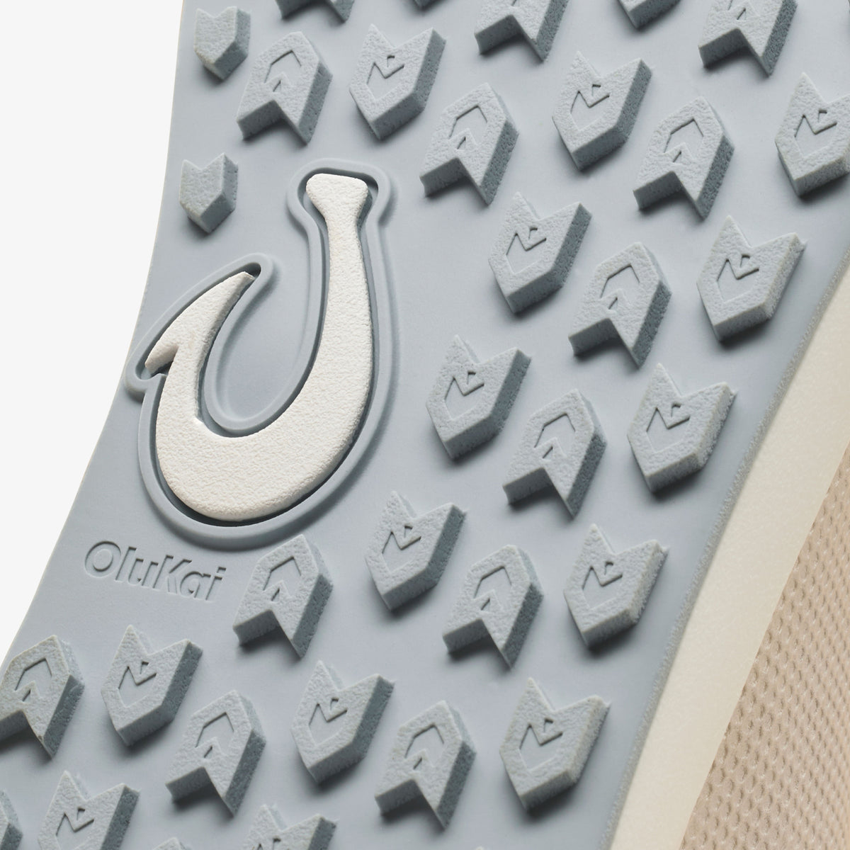 OluKai Premium | Wai‘alae - White Sand / Blue Pearl