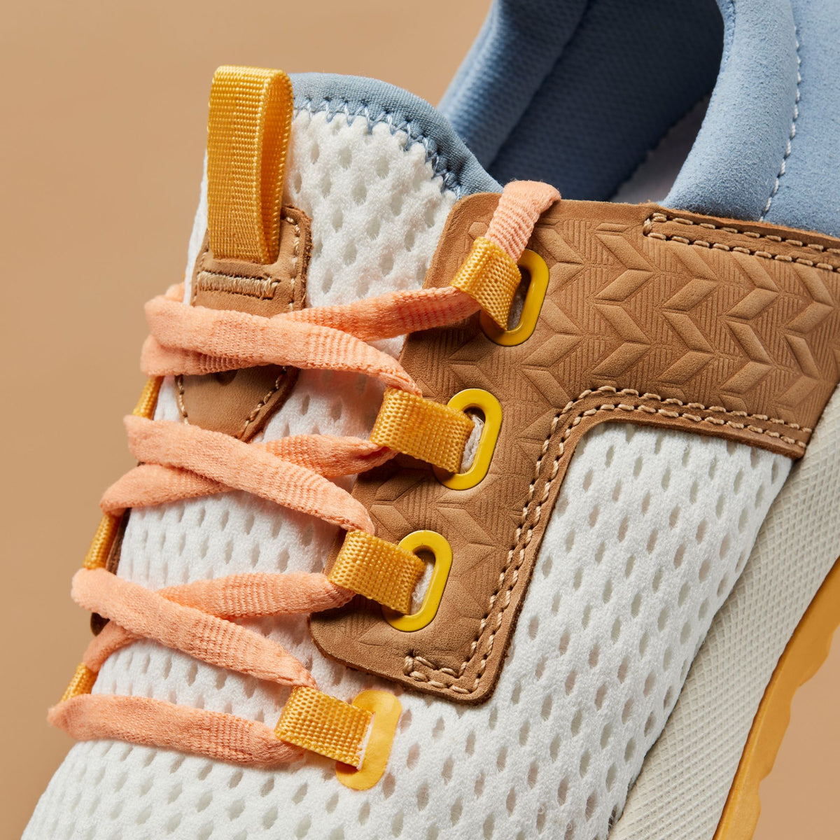 OluKai Trending | Wailuku Women’s Athletic Shoes - Bright White / Sea Ice