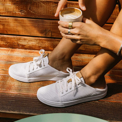 OluKai Top Pick | Pehuea Lī Women's Sneakers - White