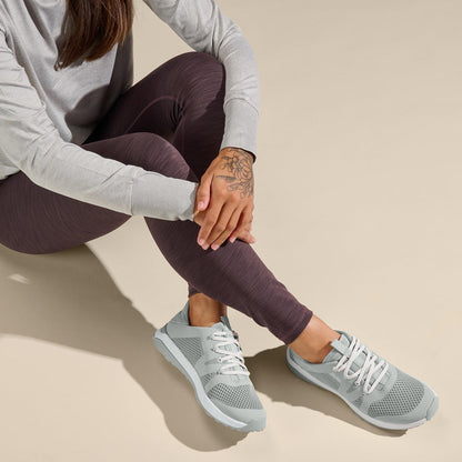 OluKai Signature | Huia Women’s Athleisure Shoes - Pale Grey