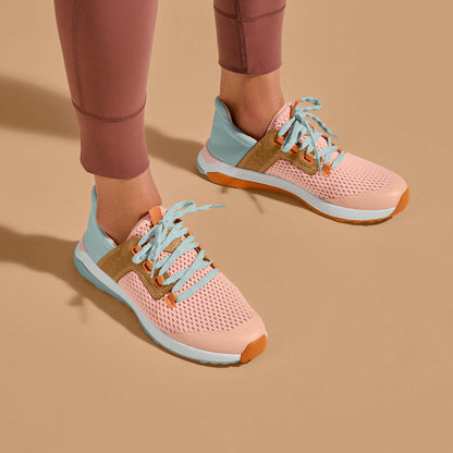 OluKai Best Price | Wailuku Women’s Athletic Shoes - Peach / Swell
