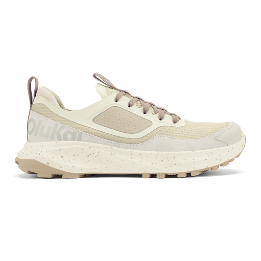 OluKai Sale | Makiki - White Sand / Tapa