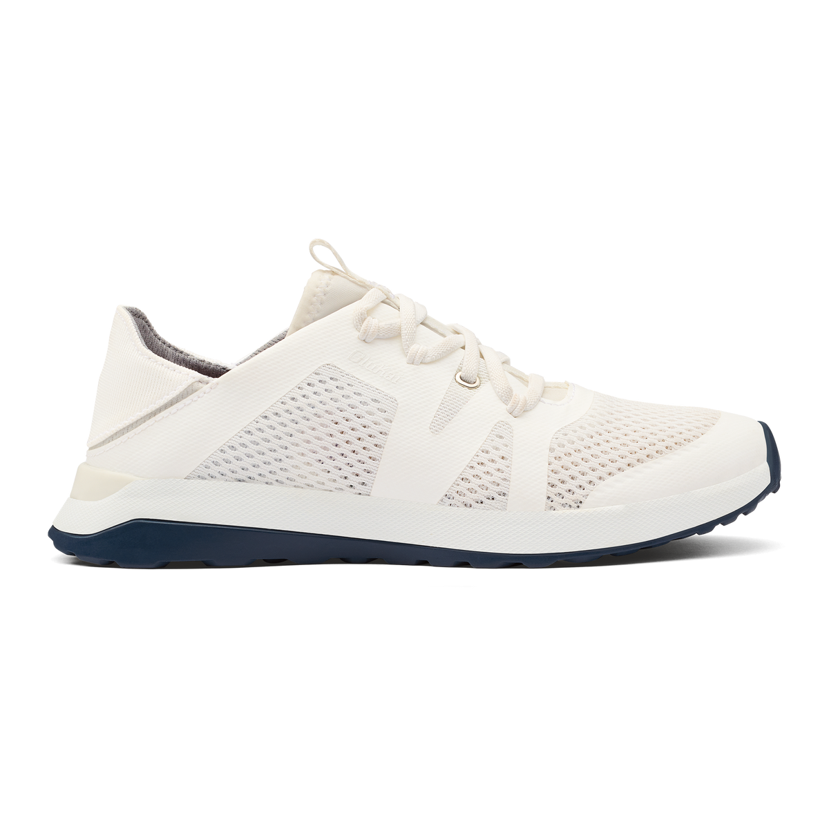 OluKai Value | Huia Women’s Athleisure Shoes - White