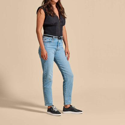 OluKai Smart Buy | Hā‘upu Women’s Leather Sneakers - Onyx
