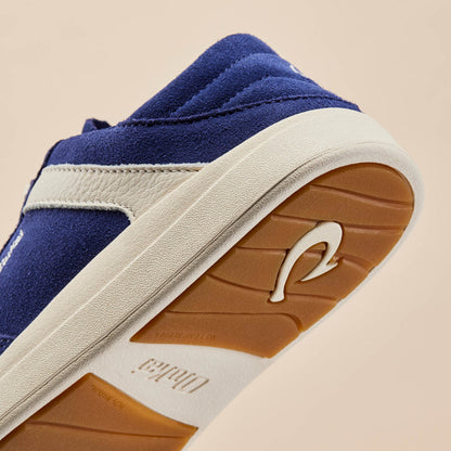 OluKai Quality | Hā‘upu Women’s Leather Sneakers - Navy / Off White