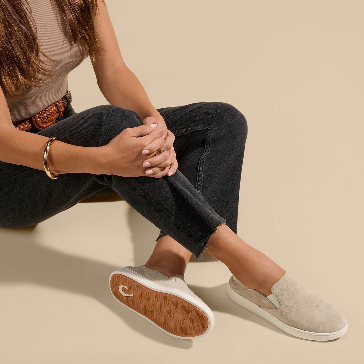 OluKai Smart Buy | Pehuea Luxe Women’s Suede Shoes - Tapa