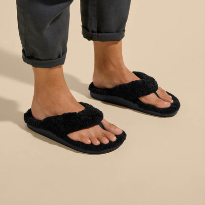 OluKai Popular | Kīpe'a Heu Women‘s Flip Flop Slippers - Black