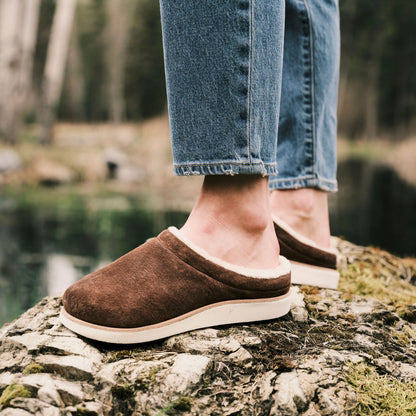 OluKai Best Price | Mani - Dark Oak / Golden Sand